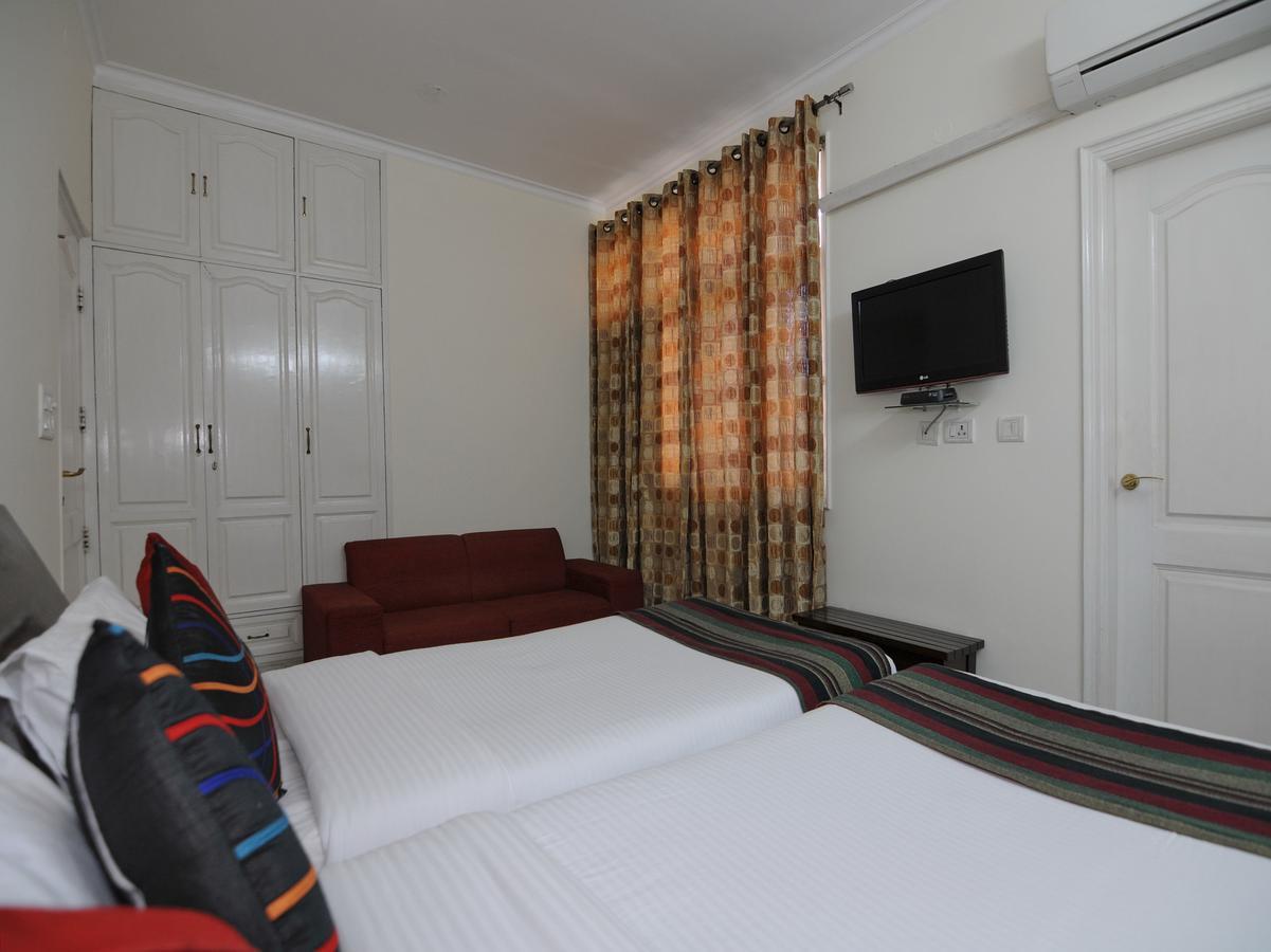 Mehra Residency At The Airport Hotell New Delhi Eksteriør bilde